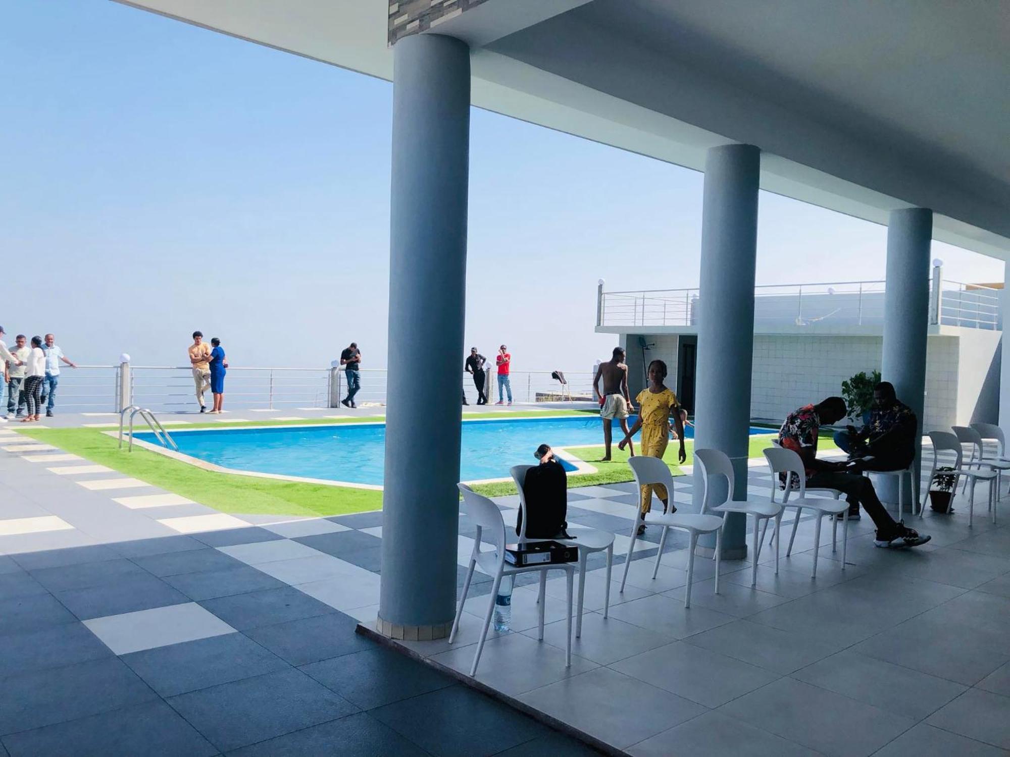 Edificio Cosec Hotel Cova Figueira Luaran gambar